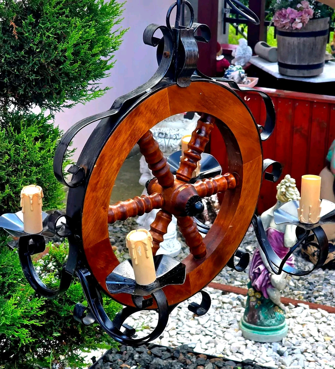 Lustră Rustică