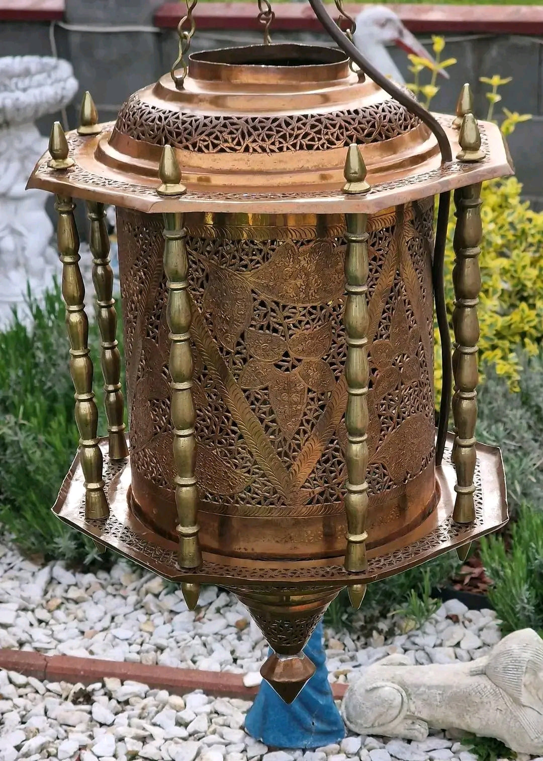Lustră Felinar