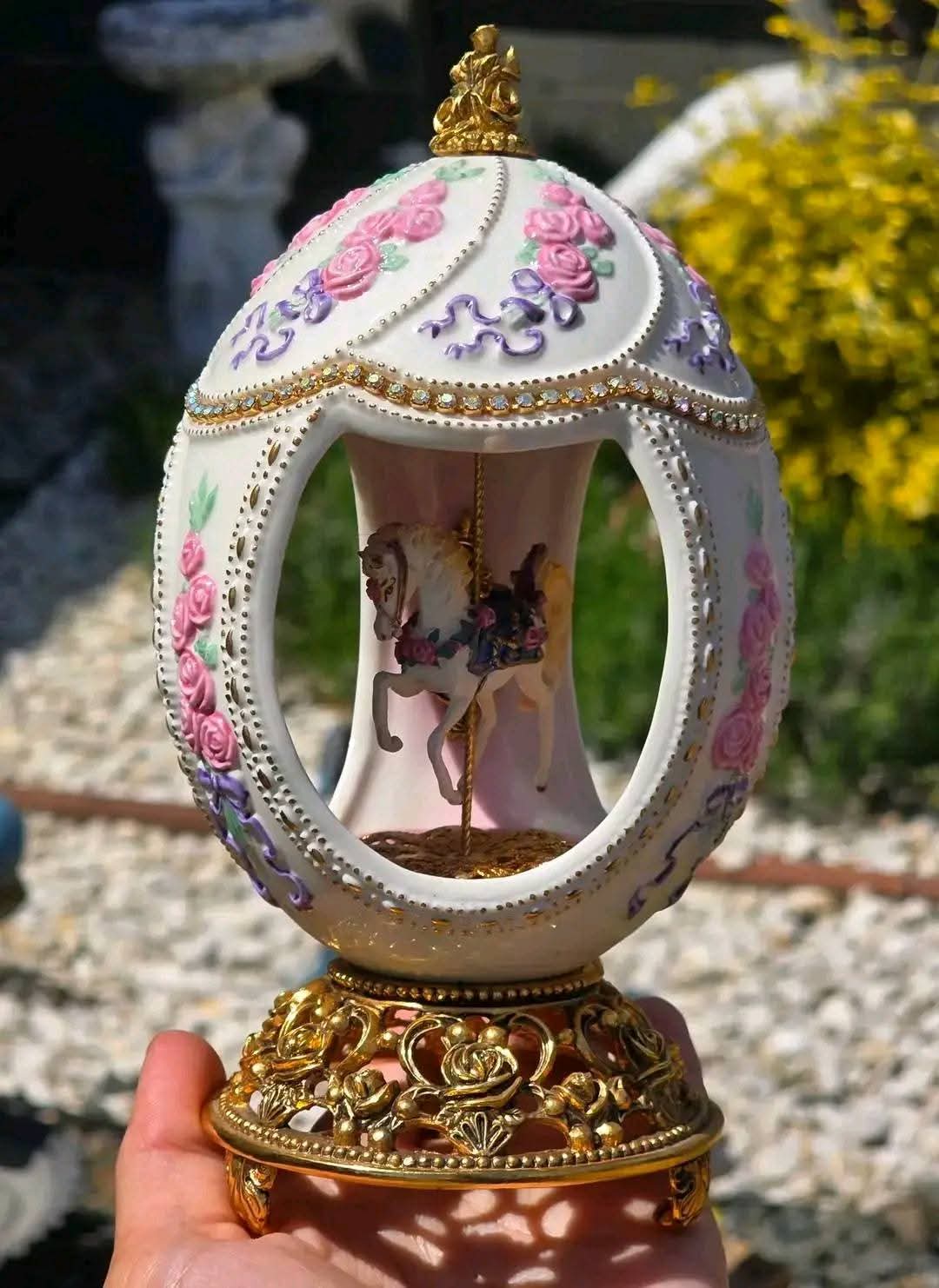 Ou Tip Fabergè