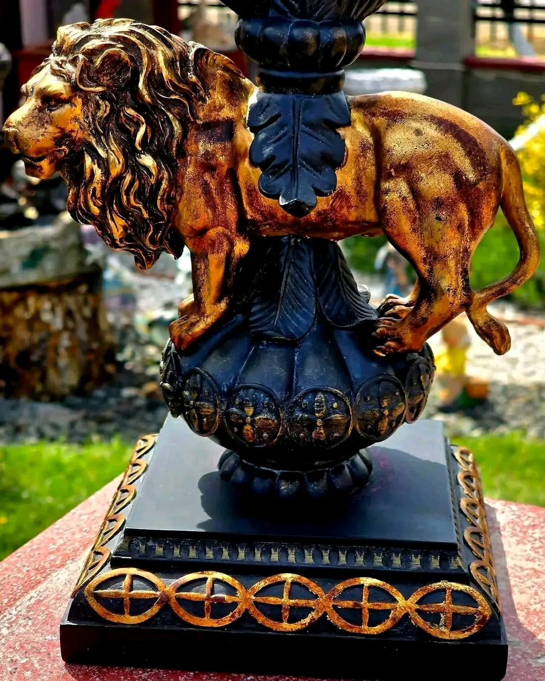 Ceas de Masă- Leu