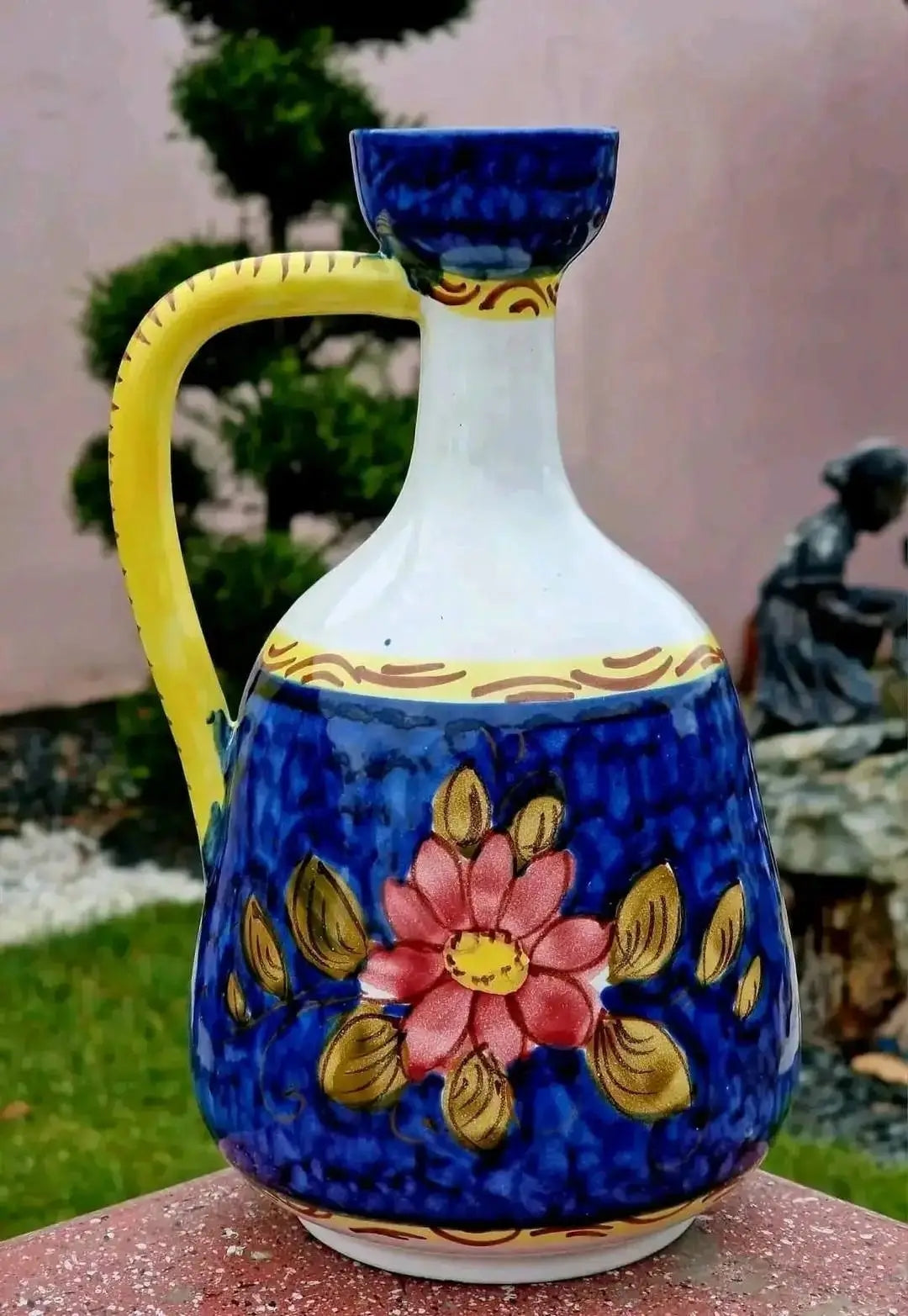 Ulcior din ceramică