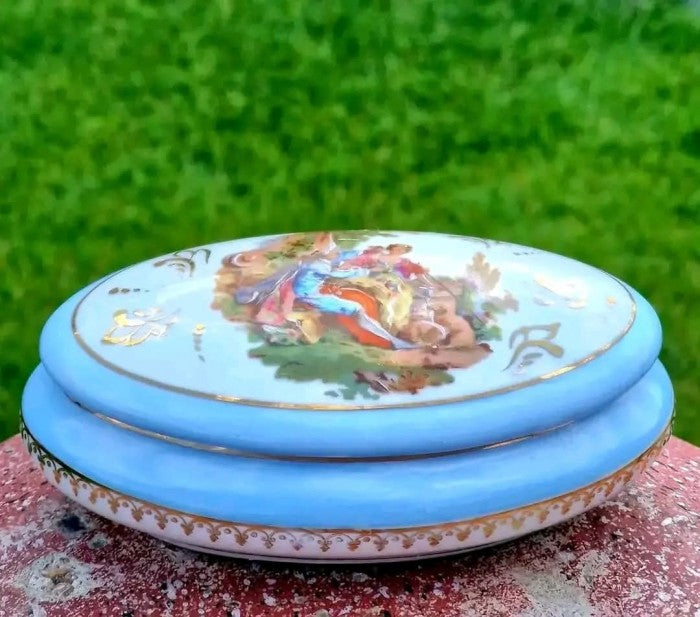Casetă Limoges