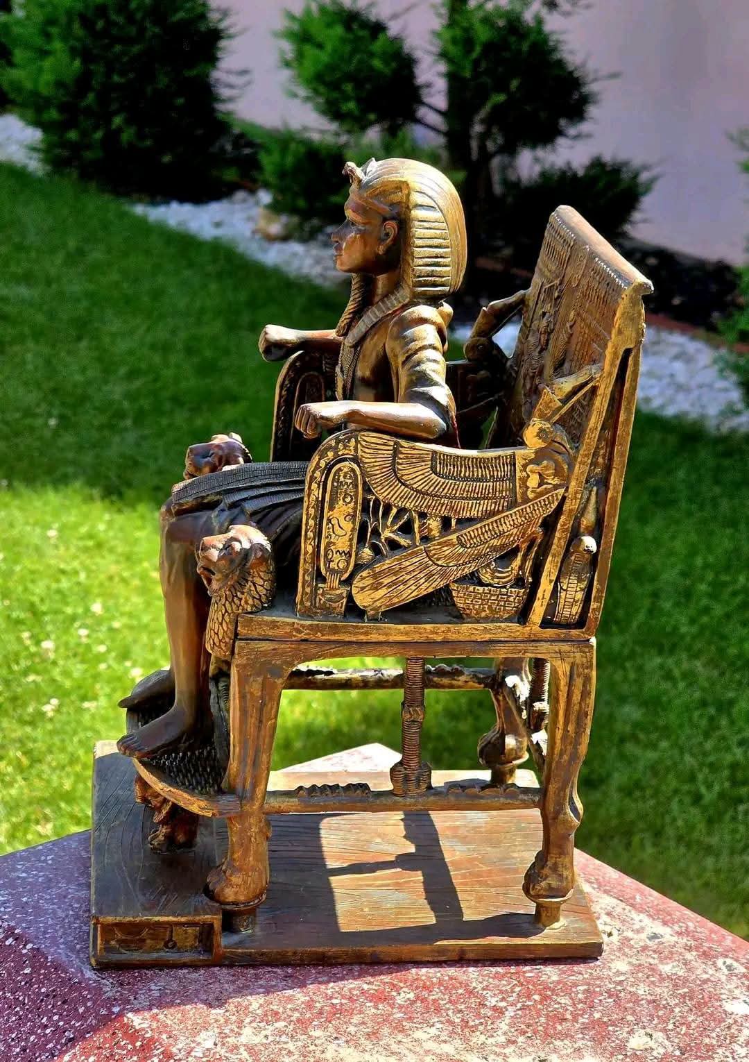 Statuetă Tutankhamon