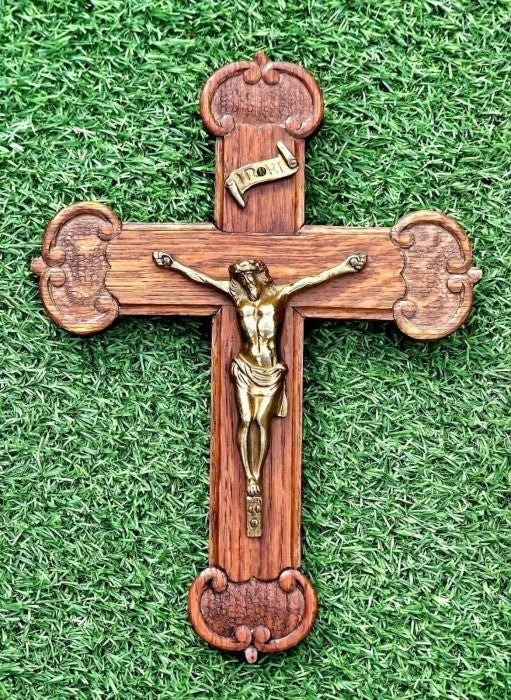 Crucifix vechi
