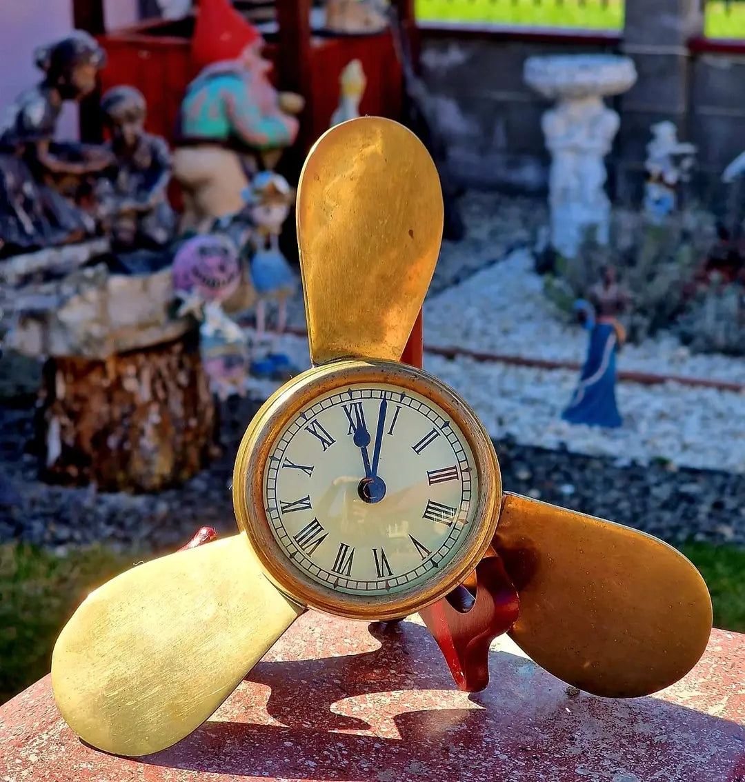 Ceas alamă