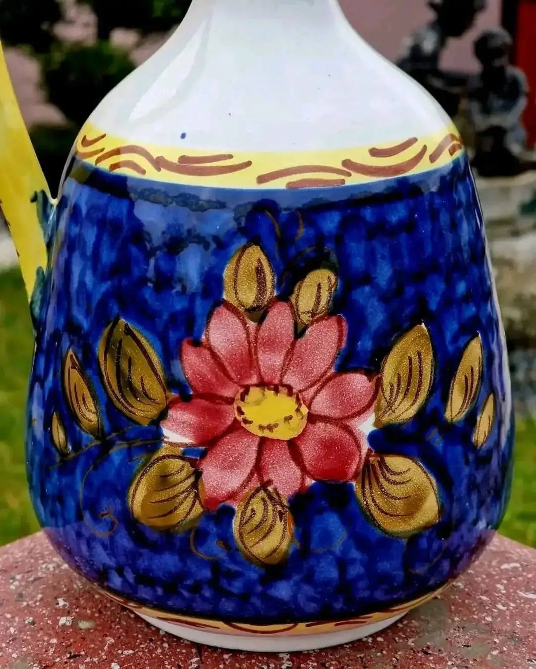 Ulcior din ceramică