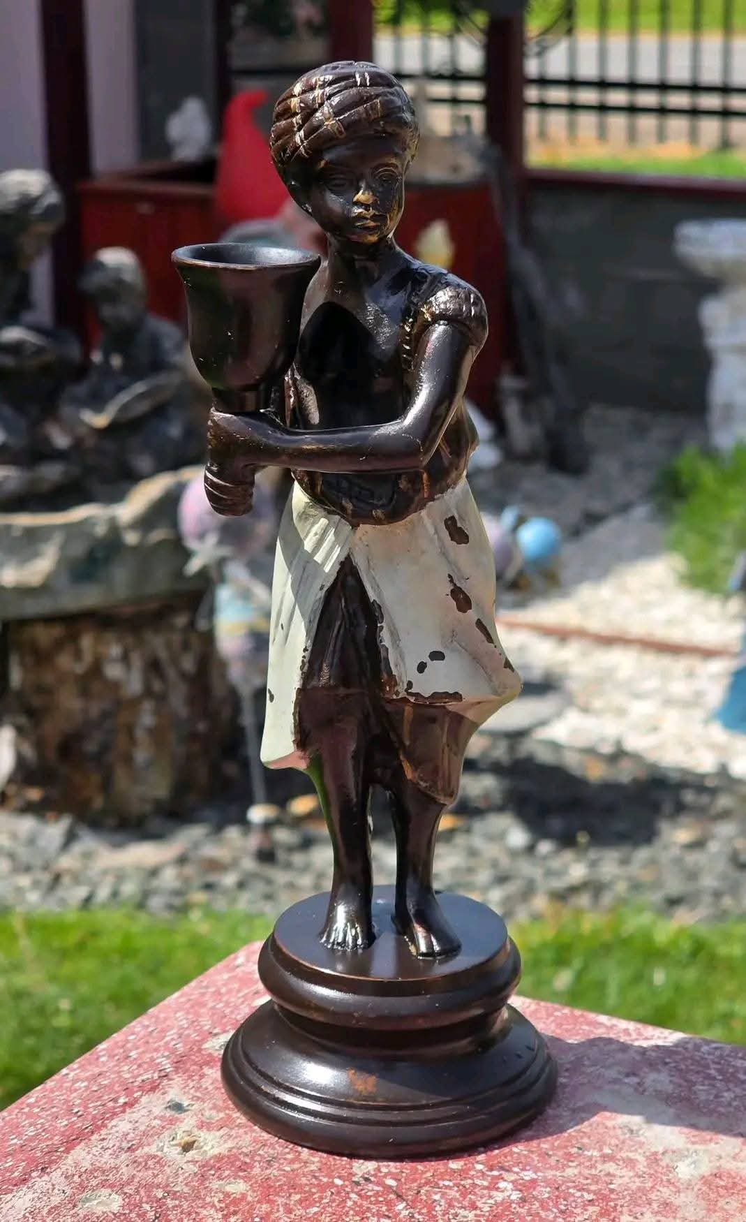 Statuetă Nubian