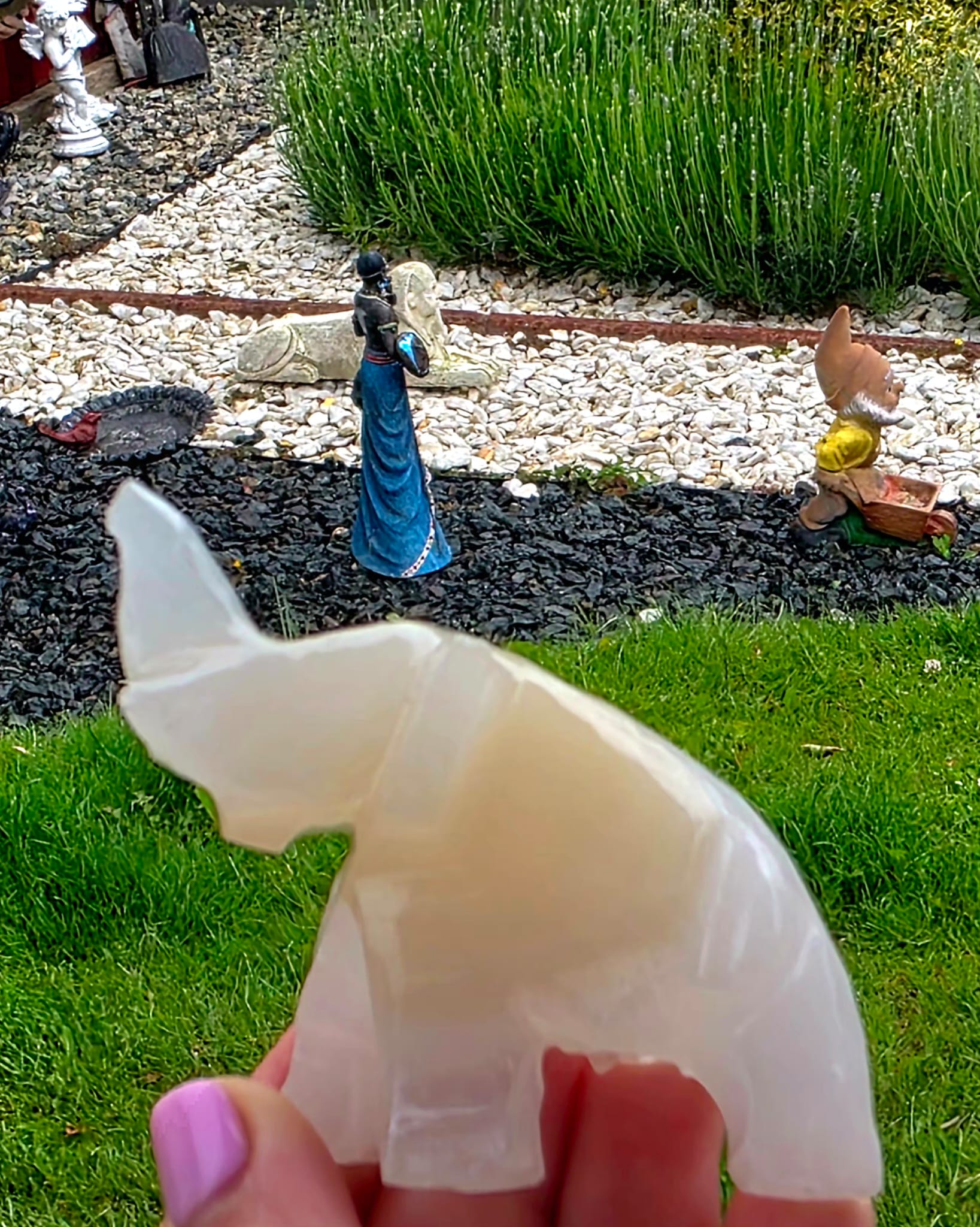 Figurine elefanți