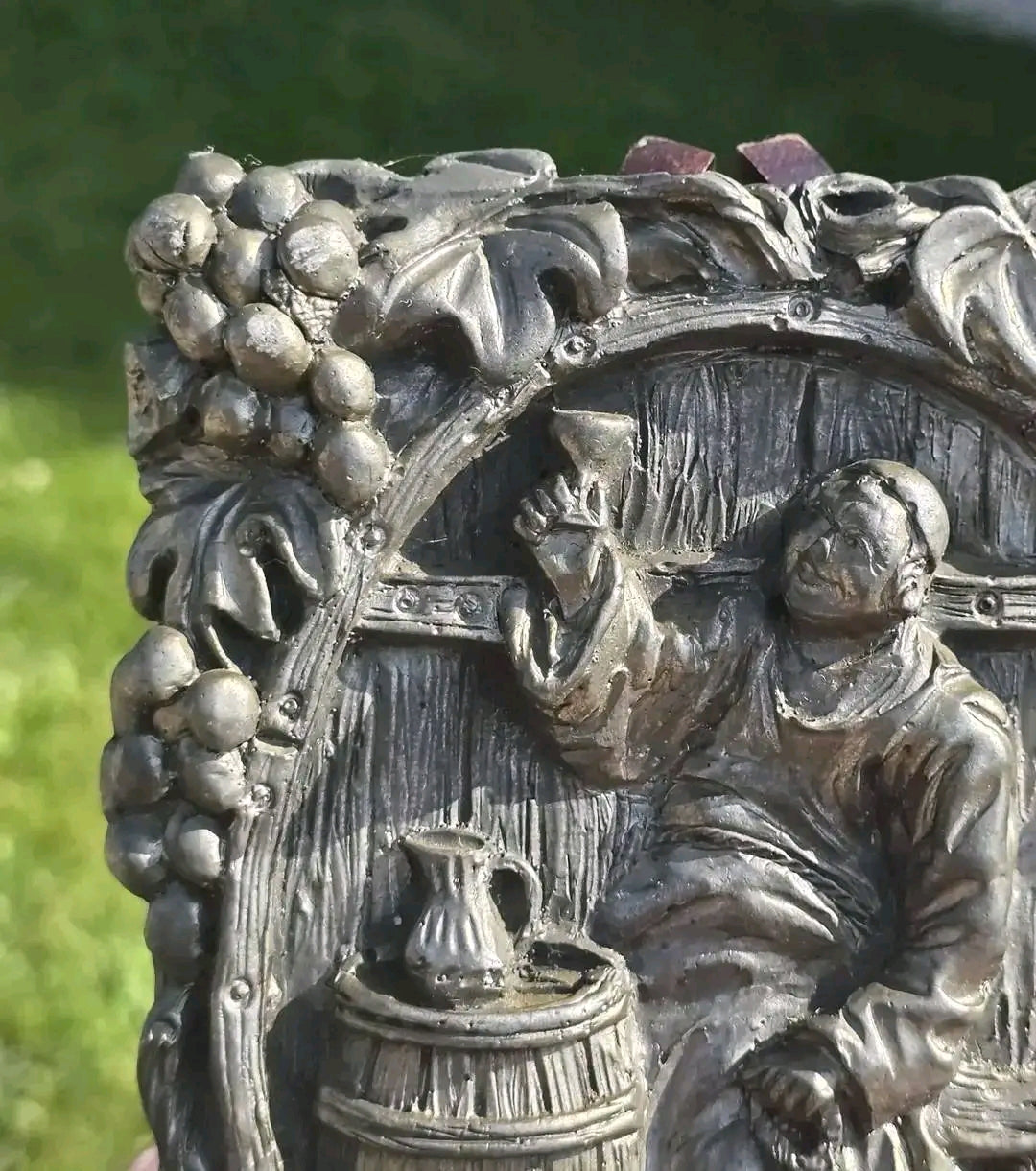 Basorelief rustic