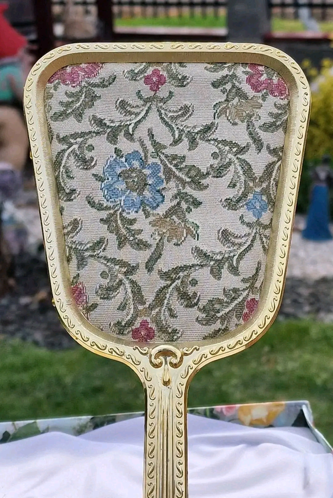 Set Vanity