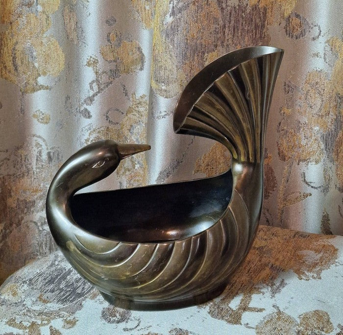Jardiniera din bronz