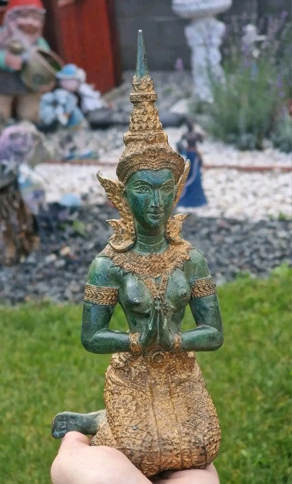 Statuetă Apsara