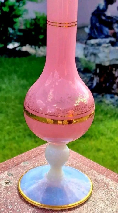 Vază Camee