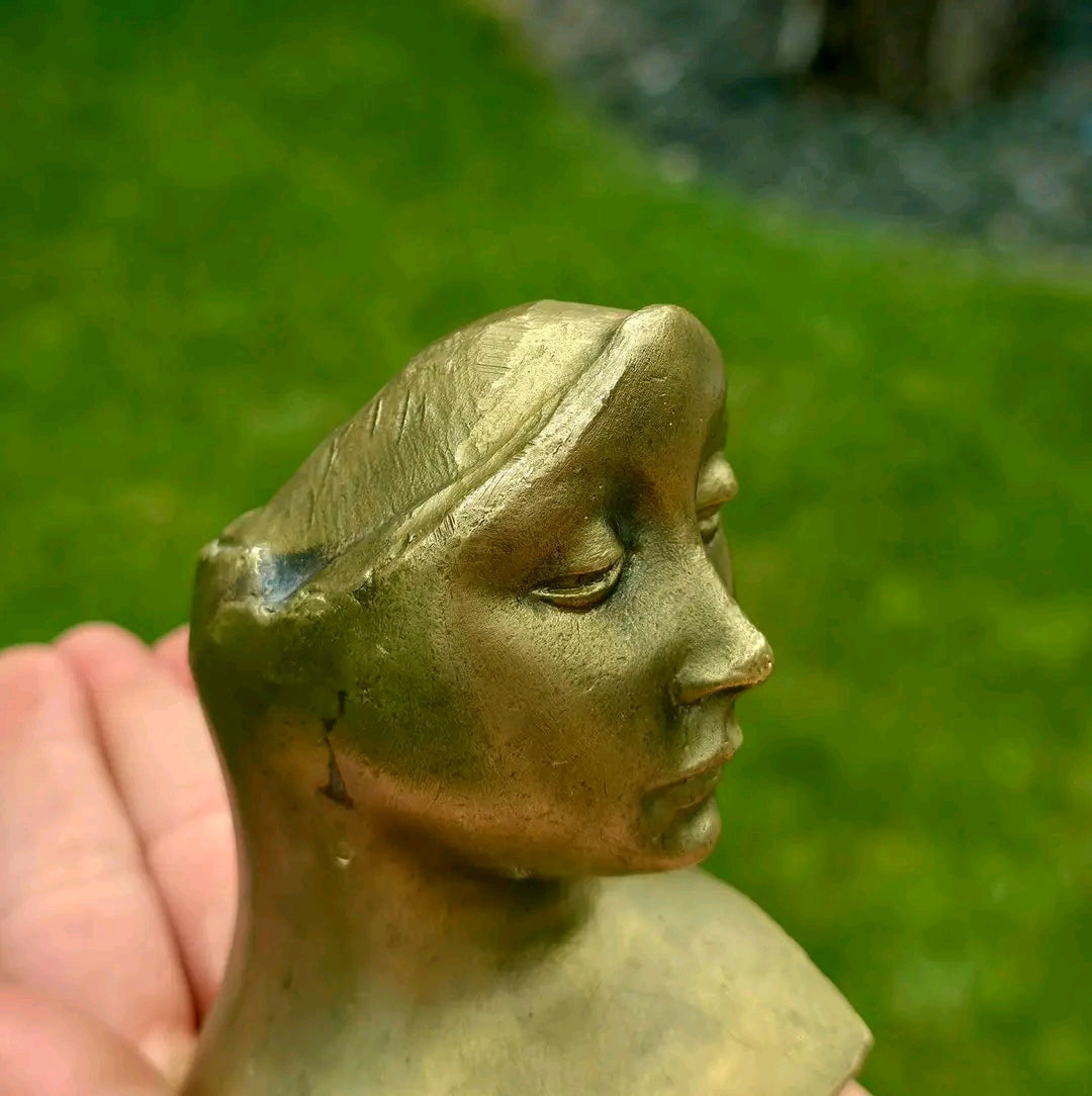 Statuetă bronz