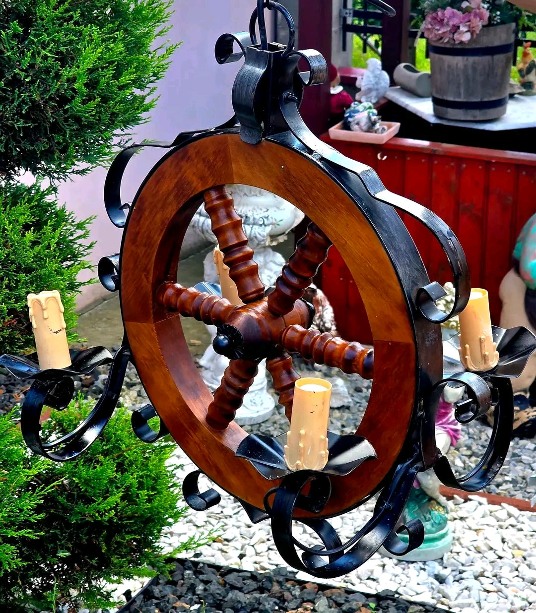 Lustră Rustică