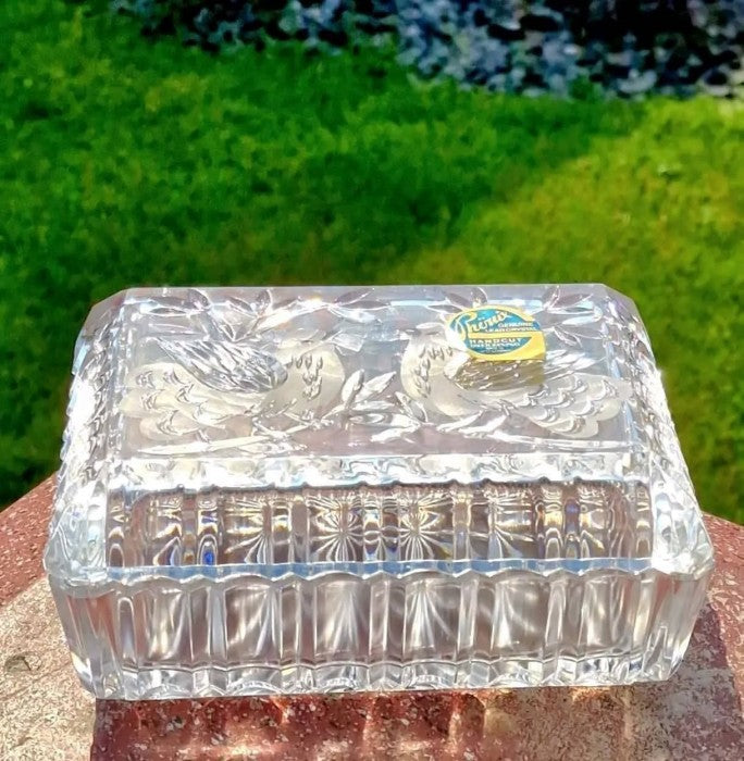 Casetă cristal
