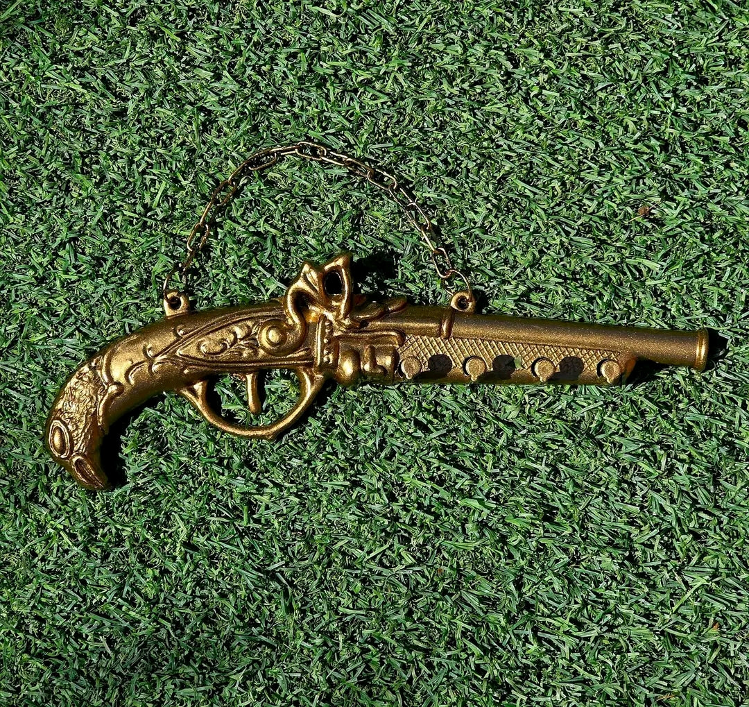 Cuier pistol de epocă