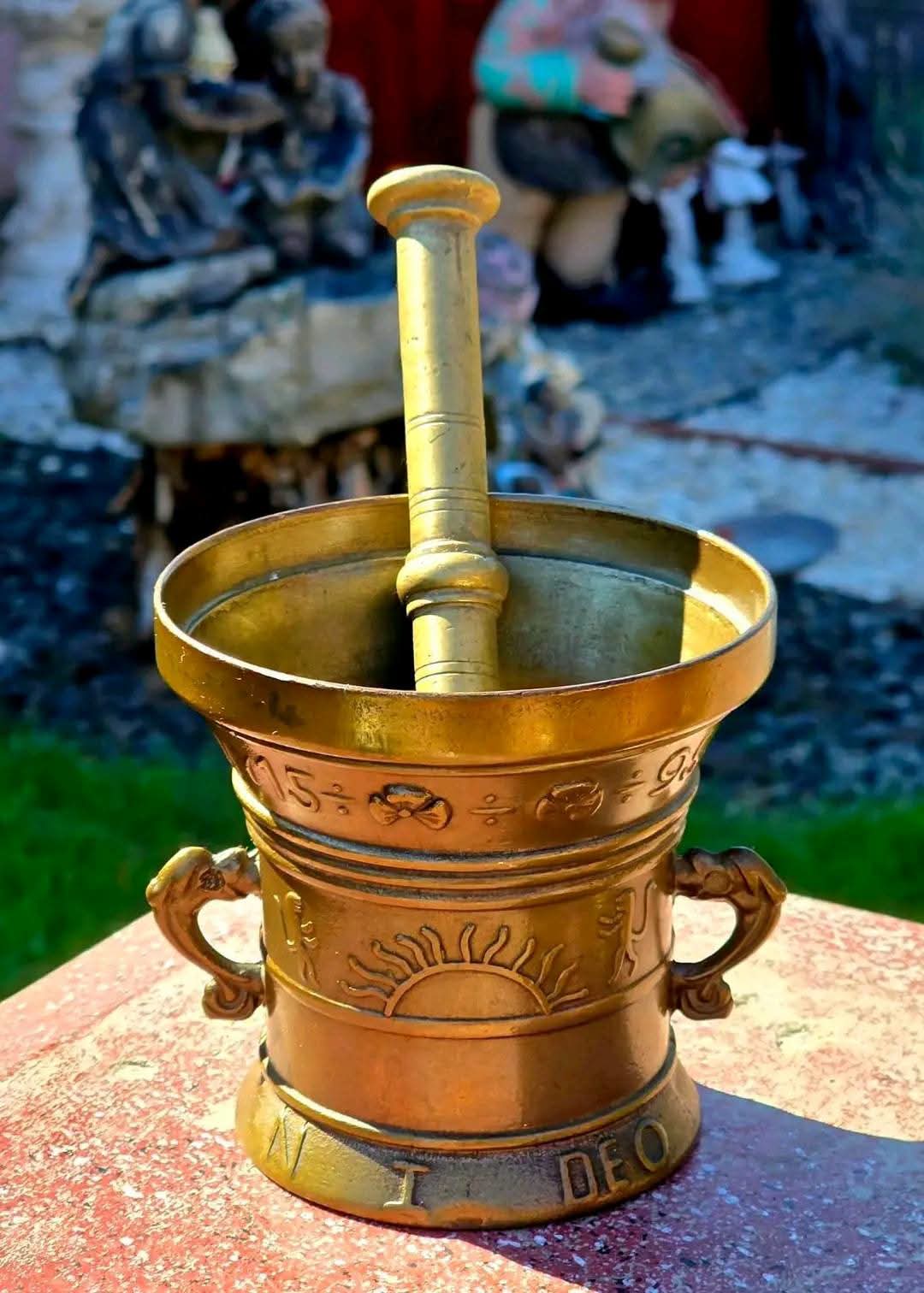 Mojar din bronz
