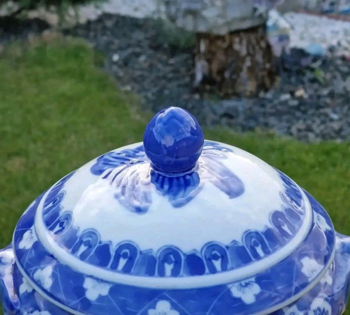 Bol din porțelan