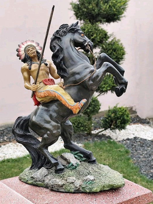 Statuetă Războinic Apache