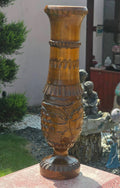 Vază sculptată