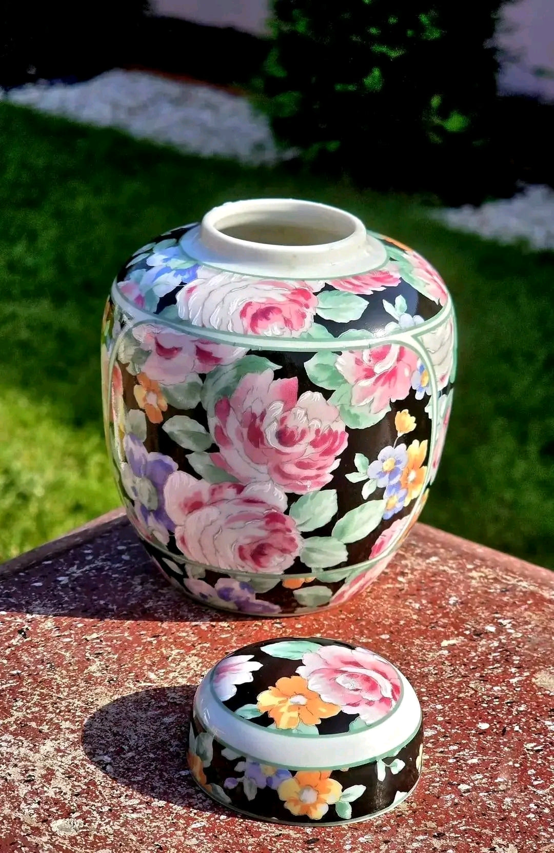 Vas ginger jar