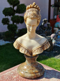 Bust de epocă
