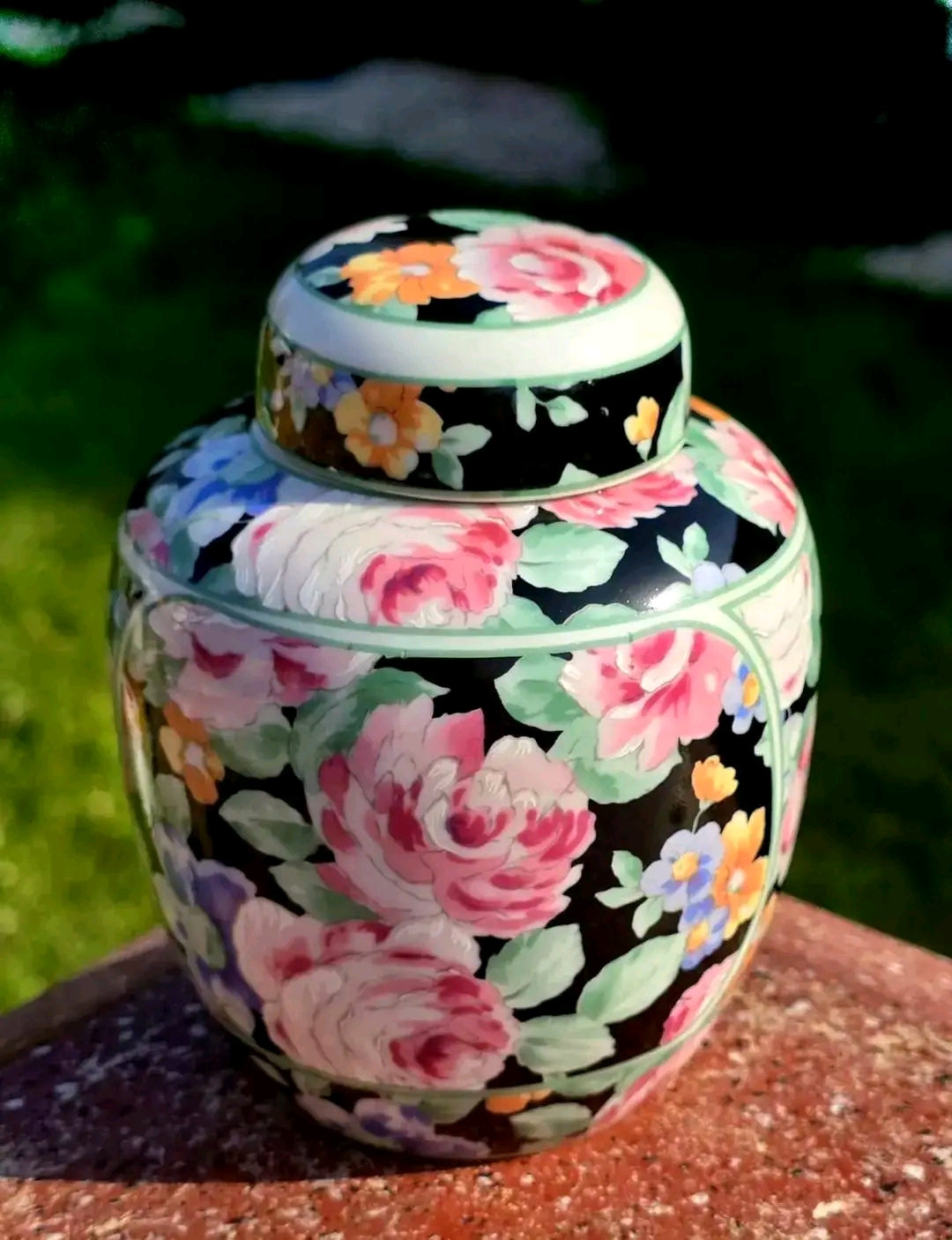 Vas ginger jar