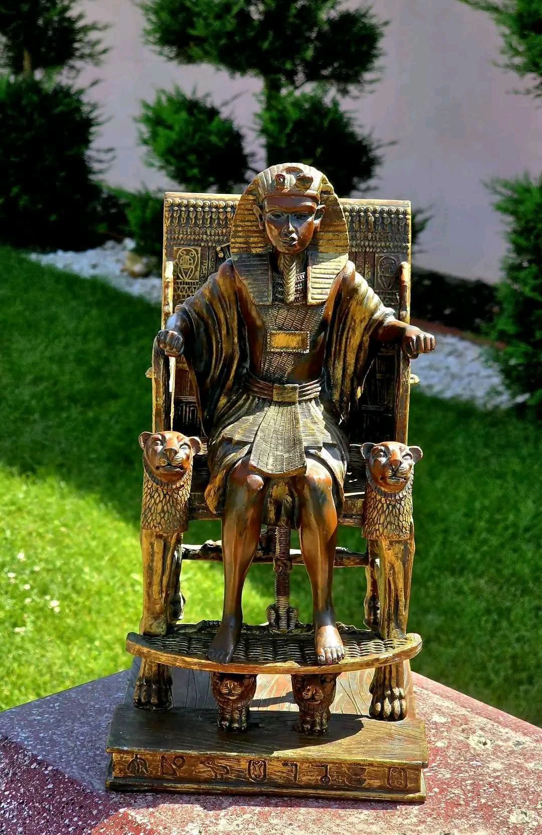Statuetă Tutankhamon