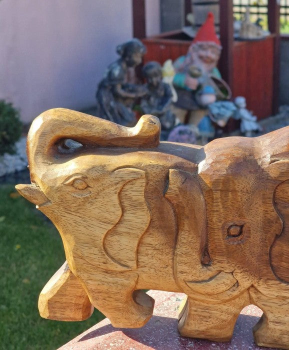 Statuetă decorativă